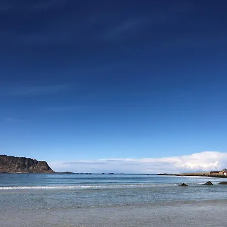 Nordbo - Unik Plass Med Utsikt Over Rambergstranda * Ramberg