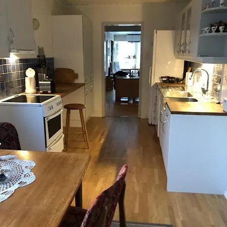 Nordbo - Unik Plass Med Utsikt Over Rambergstranda Vakantiehuis