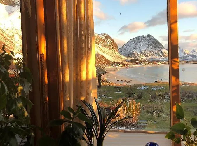 Nordbo - Unik Plass Med Utsikt Over Rambergstranda Casa de Férias Ramberg